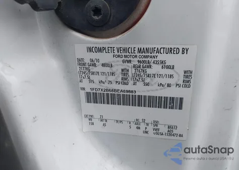 2011 Ford F250 Super Duty z USA, uszkodzony, nr VIN 1FD7X2B68BEA69883